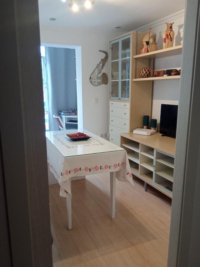 Habitaciones Individuales En Apartamento Compartido Σεβίλλη Εξωτερικό φωτογραφία